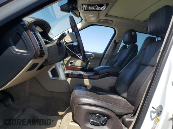 2015 Land Rover Range Rover HSE z VIN SALGS2VF9FA205166, wystawiony jako Copart lot #56526665 z przebiegiem 118 704 mil mil oraz Czysty tytuł • Clean title. Historia ofert i sprzedaży dostępna na DreamBid. Obrazek 7.