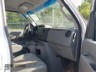 2010 Ford Econoline Cargo Commercial с VIN 1FTNE2EW9ADA55959, выставлен на аукционе IAAI как лот 42133248 с пробегом 271 470 миль миль и . История ставок и продаж доступна на DreamBid. Изображение 5.