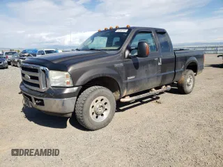2005 Ford Super Duty F-250 XL with VIN 1FTSX21P65EA82368, listed as a Copart auction lot 57249743 with 209,923 mi miles and Clean Title. Bid and sale history available at carsss.com. Image 1.
