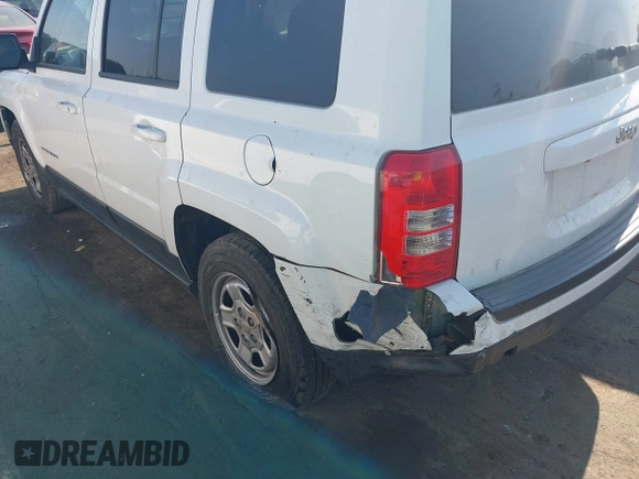 2014 Jeep Patriot Sport с VIN 1C4NJPBA5ED812315, выставлен на аукционе IAAI как лот 41264770 с пробегом 138 155 миль миль и . История ставок и продаж доступна на DreamBid. Изображение 6.