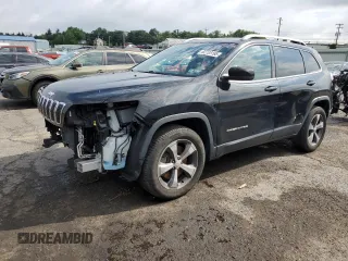 2019 Jeep Cherokee Limited with VIN 1C4PJMDN7KD142611, listed as a Copart auction lot 62733195 with 87,616 mi miles and Salvage title. Bid and sale history available at DreamBid. Image 1.