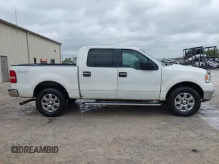 2007 Ford F-150 XLT z VIN 1FTRW14W27KD53977, wystawiony jako IAAI lot #41935006 z przebiegiem 163 444 mil mil oraz . Historia ofert i sprzedaży dostępna na DreamBid. Obrazek 13.