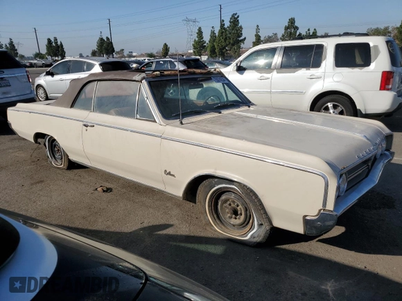 1964 Oldsmobile Cutlass with VIN 824F023233, listed as a Copart auction lot 75574234 with 90,534 mi miles and Clean Title. Bid and sale history available at DreamBid. Image 4.