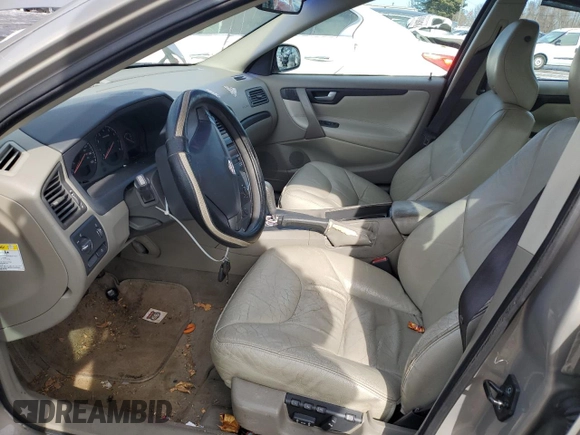 2001 Volvo S60 with VIN YV1RS61R812081198, listed as a Copart auction lot 42083995 with 96,753 mi miles and Salvage Title. Bid and sale history available at carsss.com. Image 7.