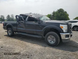 2013 Ford F-250 XL with VIN 1FT7W2B63DEB20135, listed as a Copart auction lot 59576445 with 263,245 mi miles and Salvage title. Bid and sale history available at DreamBid. Image 4.