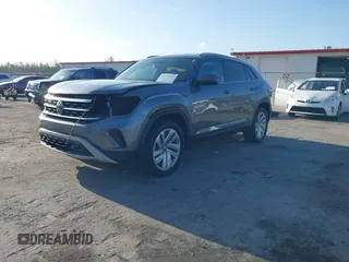 2022 Volkswagen Atlas SE с VIN 1V2WE2CA3NC218854, выставлен на аукционе IAAI как лот 41931015 с пробегом 49 855 миль миль и . История ставок и продаж доступна на DreamBid. Изображение 18.
