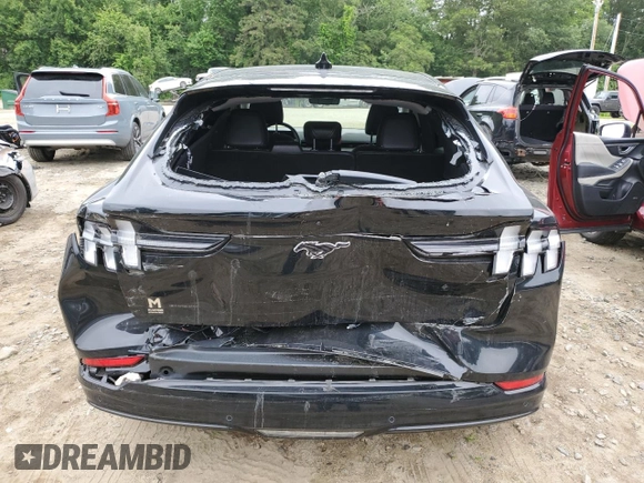 2022 Ford Mustang Mach-E Premium with VIN 3FMTK3SU6NMA39278, listed as a Copart auction lot 61228515 with 40,709 mi miles and Salvage title. Bid and sale history available at DreamBid. Image 6.