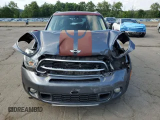 2016 MINI Countryman S z VIN WMWZC5C5XGWU21117, wystawiony jako Copart lot #65241505 z przebiegiem Nie podano mil oraz Szkoda całkowita • Salvage title. Historia ofert i sprzedaży dostępna na DreamBid. Obrazek 5.
