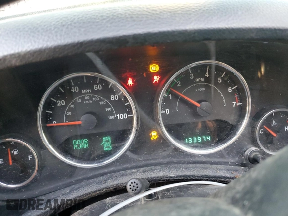 2013 Jeep Wrangler Rubicon 10th Anniversary with VIN 1C4BJWCG0DL506174, listed as a Copart auction lot 85300514 with 133,974 mi miles and Salvage Title. Bid and sale history available at DreamBid. Image 9.