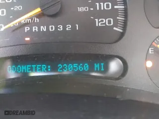 2007 Chevrolet Silverado 1500 Classic LT2 with VIN 2GCEC13Z771121118, listed as a IAAI auction lot 41499160 with 230,560 mi miles. Bid and sale history available at carsss.com. Image 15.