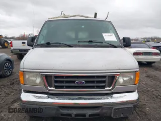 2007 Ford Econoline Passenger XL with VIN 1FBNE31L97DA19249, listed as a IAAI auction lot 41726653 with 114,141 mi miles. Bid and sale history available at carsss.com. Image 6.