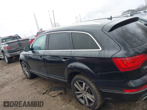 2015 Audi Q7 Prestige with VIN WA1VMAFE9FD024375, listed as a IAAI auction lot 41575018 with 133,495 mi miles and . Bid and sale history available at DreamBid. Image 14.