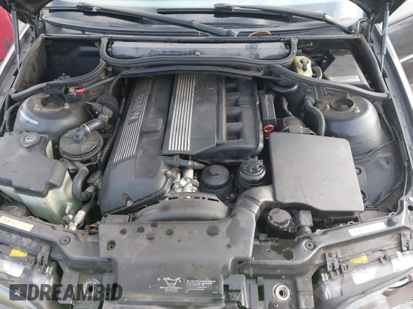 2005 BMW 3 Series 330Ci with VIN WBABD53475PL16418, listed as a IAAI auction lot 41217356 with 158,274 mi miles and . Bid and sale history available at carsss.com. Image 10.