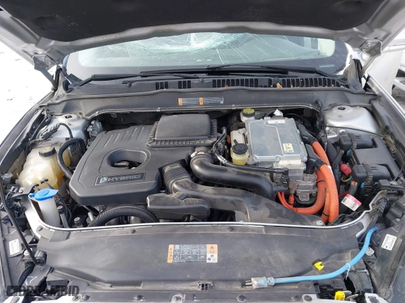 2014 Ford Fusion Titanium Hybrid with VIN 3FA6P0RU1ER291455, listed as a IAAI auction lot 41821152 with 108,408 mi miles. Bid and sale history available at carsss.com. Image 10.