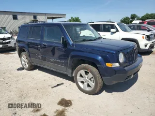 2015 Jeep Patriot Latitude z VIN 1C4NJRFB6FD426261, wystawiony jako Copart lot #56391245 z przebiegiem 73 493 mil mil oraz Szkoda całkowita • Salvage title. Historia ofert i sprzedaży dostępna na DreamBid. Obrazek 4.