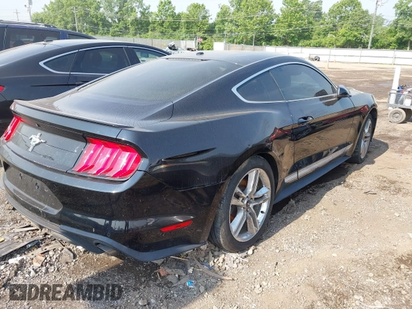 2019 Ford Mustang EcoBoost with VIN 1FA6P8TH0K5163443, listed as a IAAI auction lot 42452617 with 87,833 mi miles and . Bid and sale history available at DreamBid. Image 4.