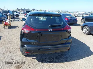 2024 Nissan Kicks S z VIN 3N1CP5BV0RL497360, wystawiony jako IAAI lot #42281912 z przebiegiem 11 234 mil mil oraz . Historia ofert i sprzedaży dostępna na DreamBid. Obrazek 16.