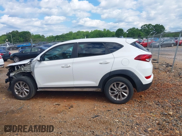 2017 Hyundai Tucson SE z VIN KM8J23A49HU580043, wystawiony jako IAAI lot #42181640 z przebiegiem 113 976 mil mil oraz . Historia ofert i sprzedaży dostępna na DreamBid. Obrazek 14.