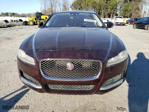 2016 Jaguar XF 35t Prestige with VIN SAJBE4BV2GCY07267, listed as a Copart auction lot 41607585 with 108,309 mi miles and Clean Title. Bid and sale history available at carsss.com. Image 5.