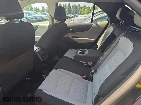 2021 Chevrolet Equinox LT z VIN 2GNAXTEV9M6106781, wystawiony jako IAAI lot #42853122 z przebiegiem 31 610 mil mil oraz . Historia ofert i sprzedaży dostępna na DreamBid. Obrazek 25.