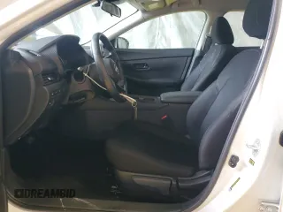 2025 Nissan Sentra S z VIN 3N1AB8BVXSY226340, wystawiony jako Copart lot #59864455 z przebiegiem 19 597 mil mil oraz Czysty tytuł • Clean title. Historia ofert i sprzedaży dostępna na DreamBid. Obrazek 7.