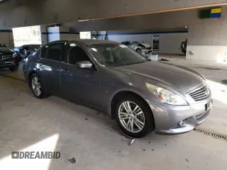 2015 Infiniti Q40 with VIN JN1CV6AP1FM500850, listed as a Copart auction lot 78844864 with 140,716 mi miles and Salvage Title. Bid and sale history available at carsss.com. Image 4.