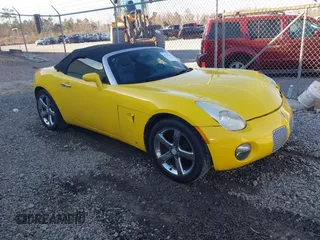 2007 Pontiac Solstice z VIN 1G2MB35B07Y128651, wystawiony jako IAAI lot #41374746 z przebiegiem 100 810 mil mil oraz . Historia ofert i sprzedaży dostępna na DreamBid. Obrazek 1.