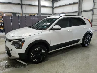 2024 Kia Niro Wind with VIN KNDCR3L13R5121615, listed as a Copart auction lot 54313305 with 13,614 mi miles and Clean Title. Bid and sale history available at DreamBid. Image 1.