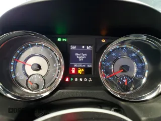 2013 Chrysler Town & Country Touring L with VIN 2C4RC1CG0DR785550, listed as a Copart auction lot 66027284 with 145,191 mi miles and Salvage Title. Bid and sale history available at DreamBid. Image 9.