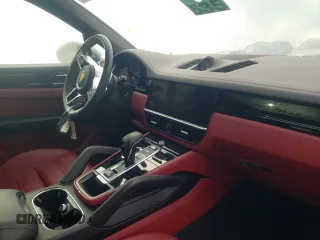 2021 Porsche Cayenne S z VIN WP1BB2AY0MDA46248, wystawiony jako Copart lot #38243632 z przebiegiem 13 273 mil mil oraz . Historia ofert i sprzedaży dostępna na DreamBid. Obrazek 9.