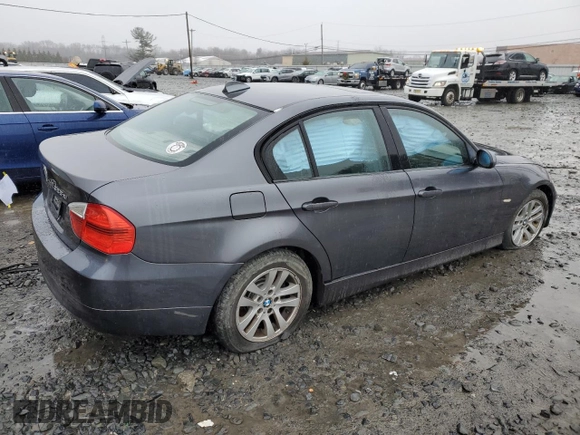 2007 BMW 3 Series 328xi с VIN WBAVC73567KP32609, выставлен на аукционе Copart как лот 84893854 с пробегом Не указан миль и Списание • Salvage title. История ставок и продаж доступна на DreamBid. Изображение 3.