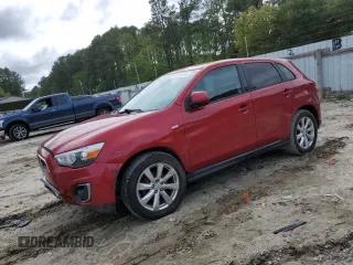 2015 Mitsubishi Outlander ES z VIN 4A4AP3AU7FE053995, wystawiony jako Copart lot #55561515 z przebiegiem 127 634 mil mil oraz Szkoda całkowita • Salvage title. Historia ofert i sprzedaży dostępna na DreamBid. Obrazek 1.