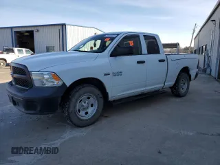 2015 Ram 1500 Tradesman z VIN 1C6RR7FT5FS605756, wystawiony jako Copart lot #51624975 z przebiegiem 214 294 mil mil oraz Czysty tytuł • Clean title. Historia ofert i sprzedaży dostępna na DreamBid. Obrazek 1.