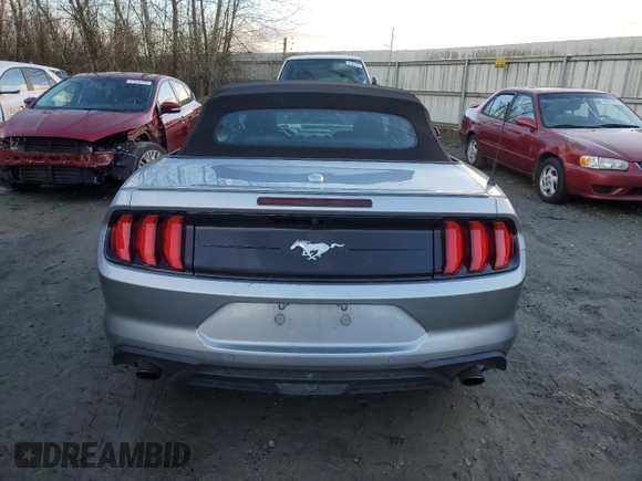 2021 Ford Mustang EcoBoost with VIN 1FATP8UHXM5121804, listed as a Copart auction lot 38404153 with 44,025 mi miles. Bid and sale history available at carsss.com. Image 6.