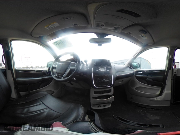 2013 Chrysler Town & Country Touring-L with VIN 2C4RC1CG0DR684329, listed as a IAAI auction lot 41919921 with 101,868 mi miles. Bid and sale history available at carsss.com. Image 19.