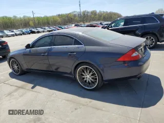 2007 Mercedes-Benz CLS 550 with VIN WDDDJ72X67A105461, listed as a Copart auction lot 53457615 with 9,376 mi miles and Clean title. Bid and sale history available at DreamBid. Image 2.