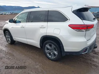 2018 Toyota Highlander Hybrid Limited with VIN 5TDDGRFH5JS047635, listed as a IAAI auction lot 41151301 with Not provided miles and . Bid and sale history available at DreamBid. Image 3.