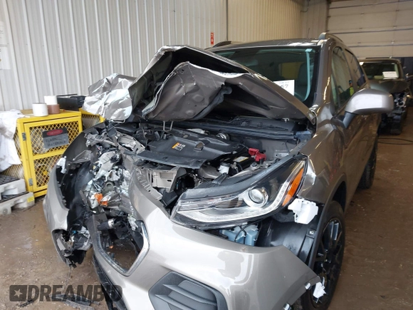2022 Chevrolet Trax LT with VIN KL7CJPSM6NB540819, listed as a IAAI auction lot 41681957 with 29,187 mi miles. Bid and sale history available at carsss.com. Image 17.