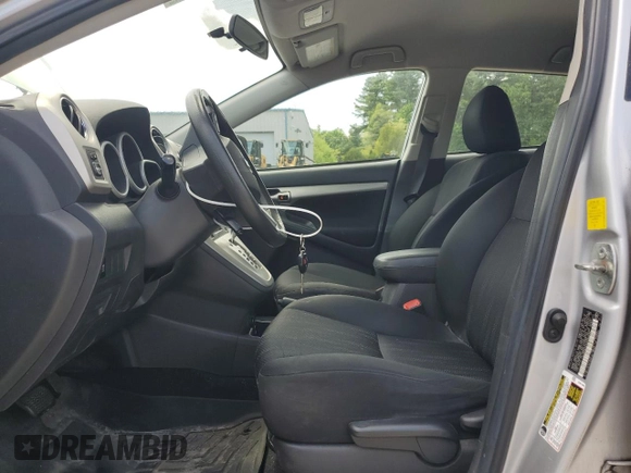 2011 Toyota Matrix z VIN 2T1KU4EEXBC546726, wystawiony jako Copart lot #58625175 z przebiegiem 177 069 mil mil oraz Czysty tytuł • Clean title. Historia ofert i sprzedaży dostępna na DreamBid. Obrazek 7.