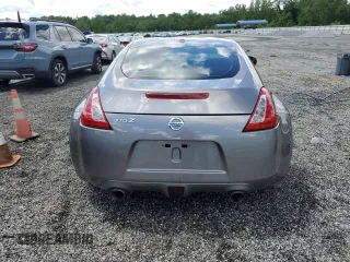 2009 Nissan 370Z z VIN JN1AZ44E69M409779, wystawiony jako Copart lot #55615955 z przebiegiem 132 674 mil mil oraz Szkoda całkowita • Salvage title. Historia ofert i sprzedaży dostępna na DreamBid. Obrazek 6.