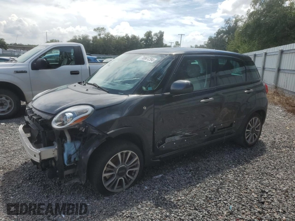 2019 FIAT 500L Trekking with VIN ZFBNFADH6KZ042314, listed as a Copart auction lot 70961294 with 0 mi miles and Salvage Title. Bid and sale history available at carsss.com. Image 1.