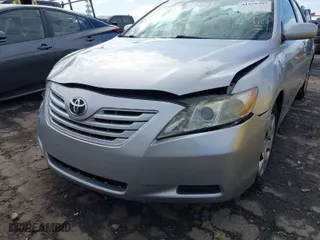 2007 Toyota Camry CE with VIN 4T1BE46K57U058968, listed as a IAAI auction lot 41575793 with 155,385 mi miles. Bid and sale history available at carsss.com. Image 6.