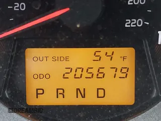 2008 Toyota RAV4 Ltd with VIN JTMBD31V485190036, listed as a IAAI auction lot 41863408 with 205,679 mi miles. Bid and sale history available at carsss.com. Image 14.