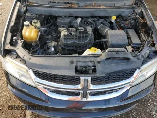2011 Dodge Journey Crew with VIN 3D4PG3FG5BT521689, listed as a Copart auction lot 62148065 with 105,101 mi miles and Salvage title. Bid and sale history available at DreamBid. Image 12.