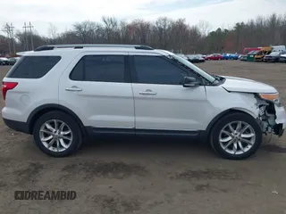 2013 Ford Explorer XLT with VIN 1FM5K8D86DGA00608, listed as a IAAI auction lot 41908245 with 201,981 mi miles and . Bid and sale history available at DreamBid. Image 13.