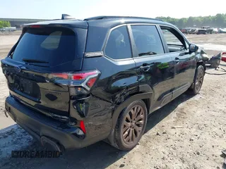 2025 Subaru Forester Special Sports with VIN JF2SLDHC7SH425940, listed as a IAAI auction lot 42573480 with 9,349 mi miles and . Bid and sale history available at DreamBid. Image 4.
