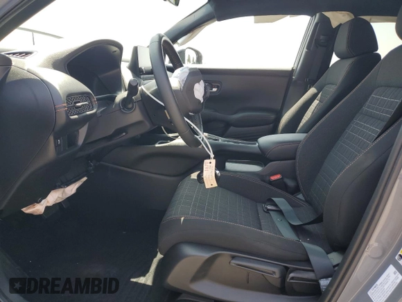 2024 Honda HR-V Sport с VIN 3CZRZ1H55RM727528, выставлен на аукционе Copart как лот 58875245 с пробегом 10 717 миль миль и Списание • Salvage title. История ставок и продаж доступна на DreamBid. Изображение 7.