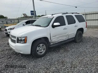 2009 Chevrolet Tahoe 2LT z VIN 1GNFK23089R153155, wystawiony jako Copart lot #56352785 z przebiegiem 245 930 mil mil oraz Szkoda całkowita • Salvage title. Historia ofert i sprzedaży dostępna na DreamBid. Obrazek 1.