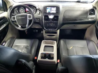 2013 Chrysler Town & Country Touring L with VIN 2C4RC1CG0DR785550, listed as a Copart auction lot 66027284 with 145,191 mi miles and Salvage Title. Bid and sale history available at DreamBid. Image 8.