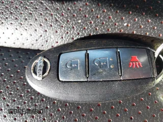2014 Nissan Juke S with VIN JN8AF5MV2ET355896, listed as a IAAI auction lot 41840735 with 119,406 mi miles. Bid and sale history available at carsss.com. Image 11.